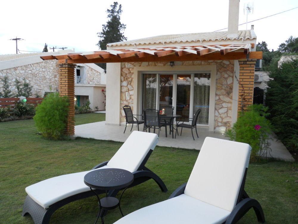 Villa Poulades Гоувия Экстерьер фото