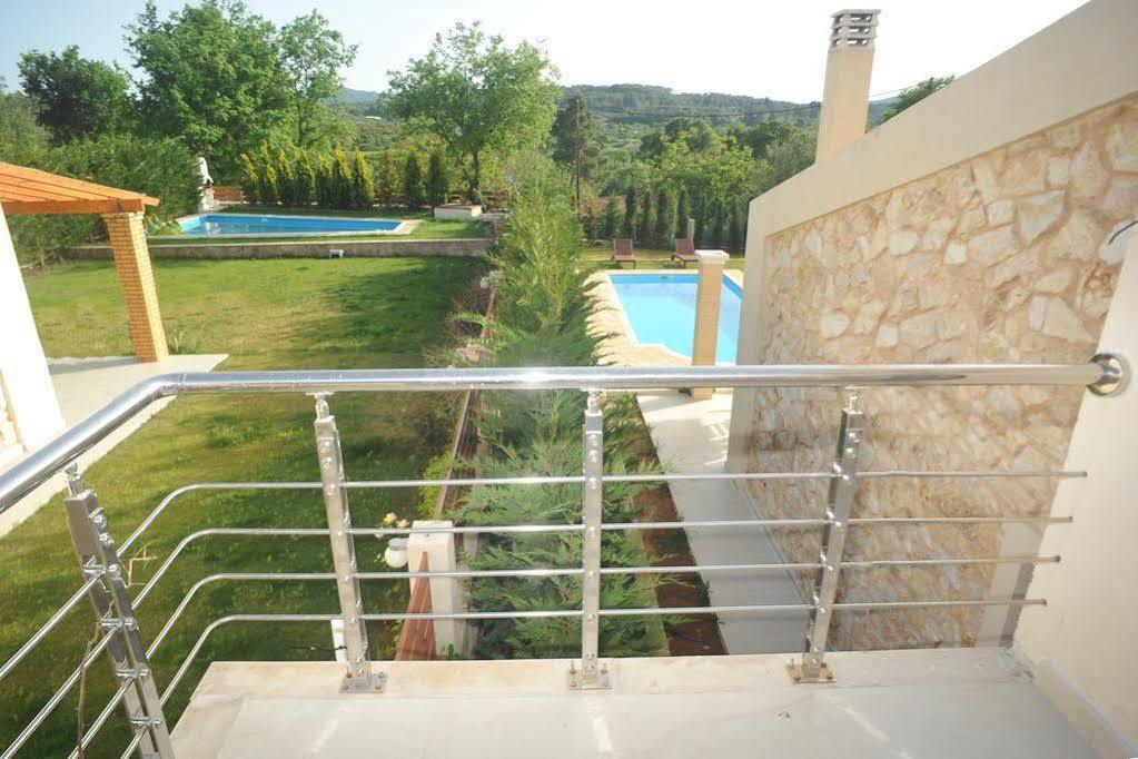 Villa Poulades Гоувия Экстерьер фото
